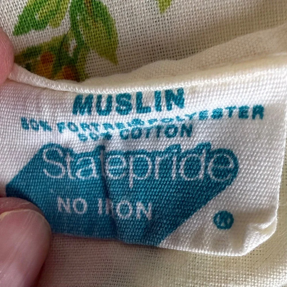 Vintage Statepride Yellow Rose Floral Muslin Twin Sheet 70s Fortrel Cotton Belk
